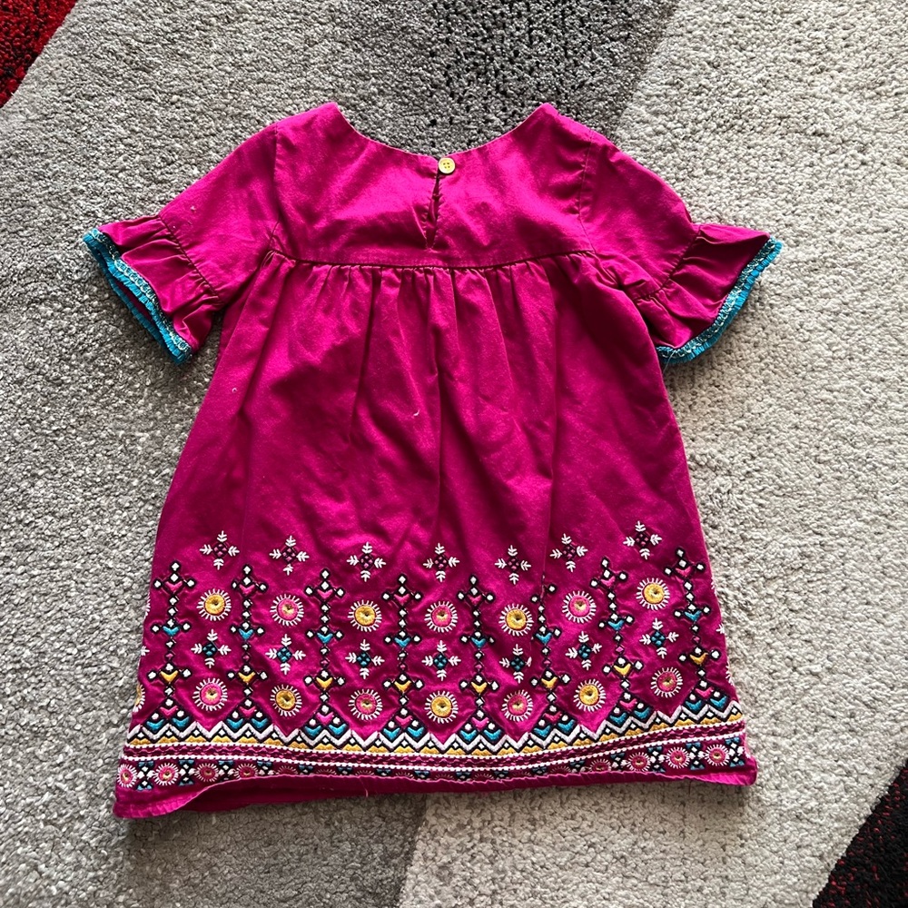 Assorted Girl’s 5PC 2T Dresses And PJ Top Bundle - Picture 16 of 16